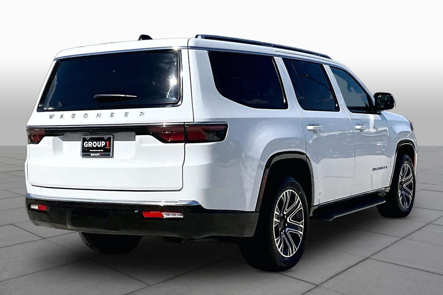 Used 2024 Bright White Clearcoat Jeep  image 10