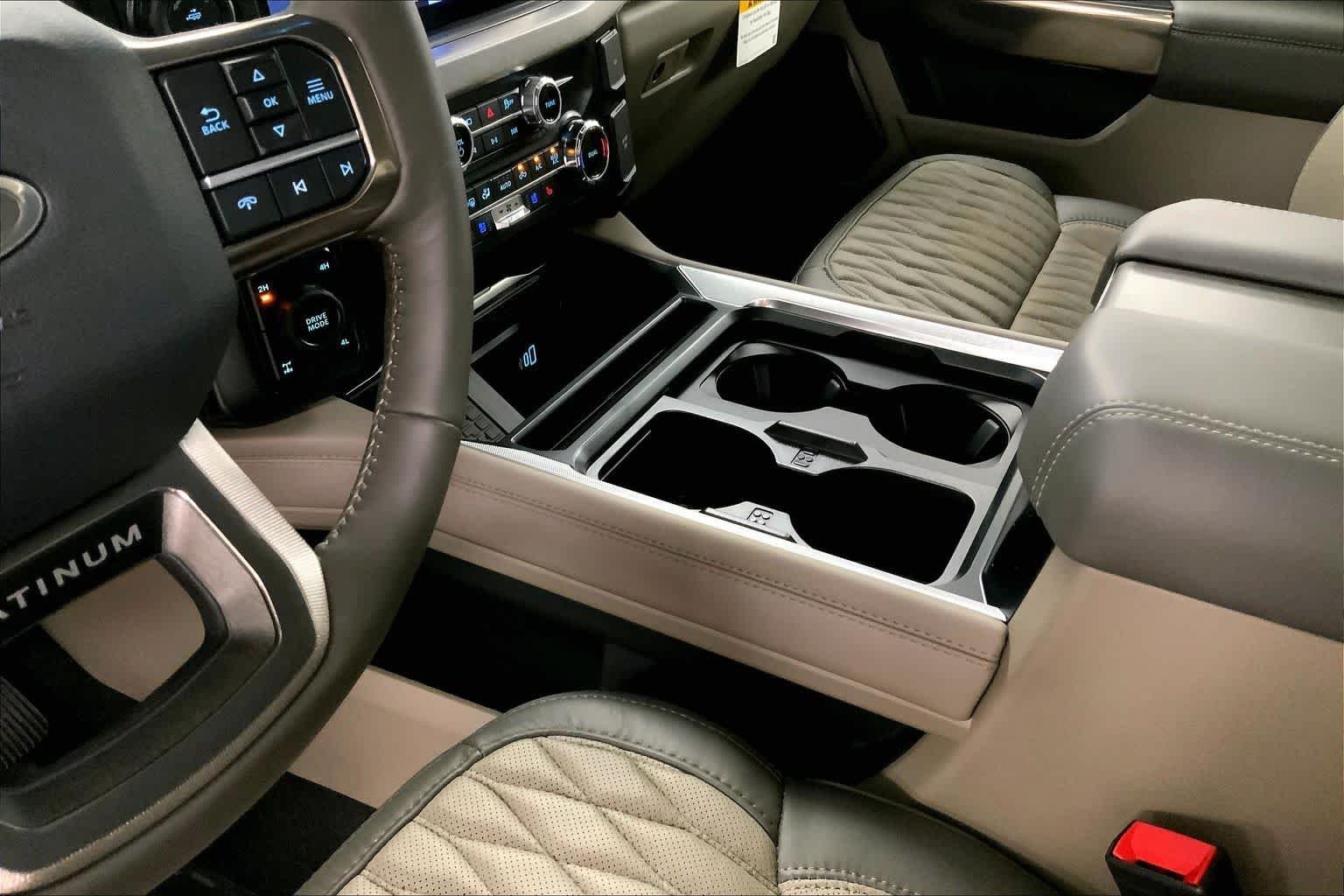 New 2026 Star White Metallic Tri-Coat Ford F-250® Platinum® image 6