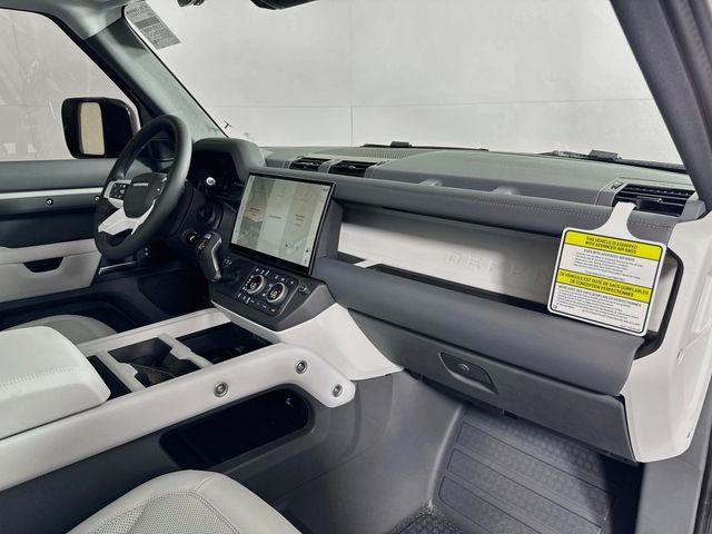 New 2026 Borasco Grey Land Rover S image 31