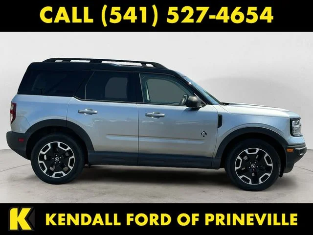 Used 2022 Silver Metallic Ford Outer Banks image 4