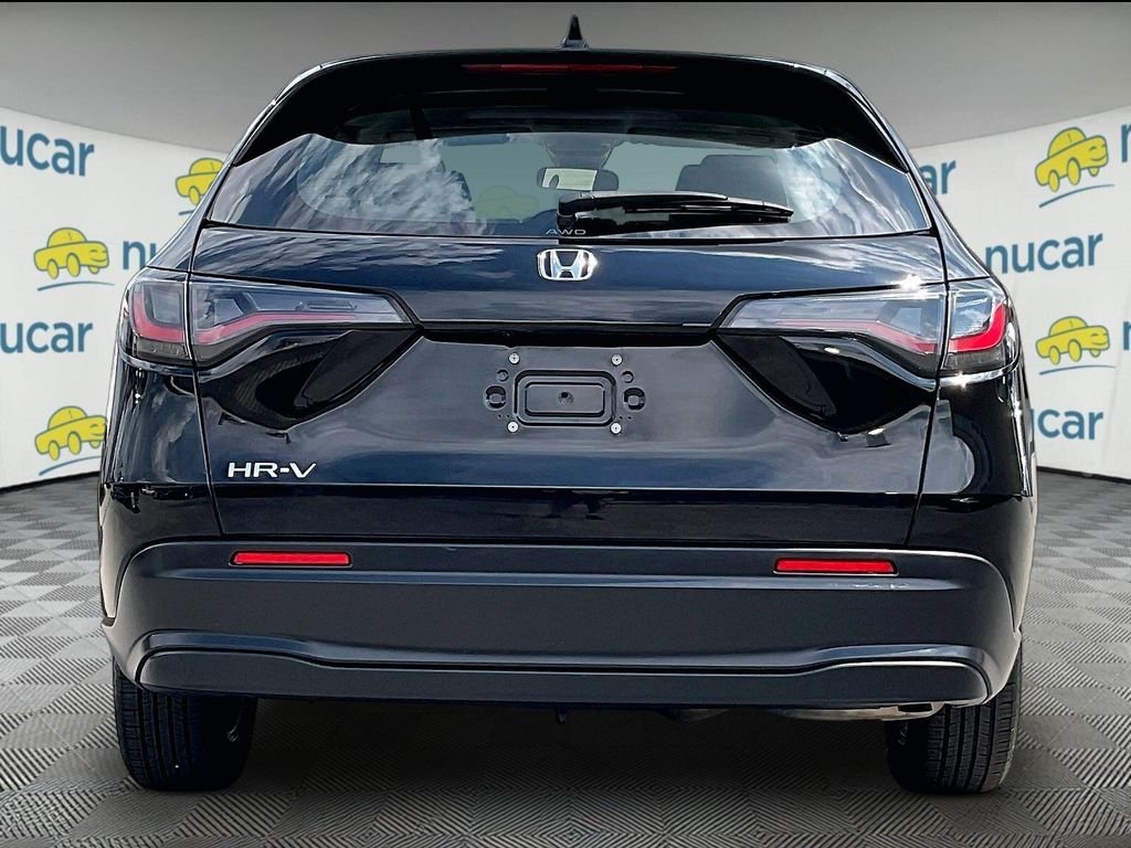 Used 2023 Crystal Black Pearl Honda LX image 5