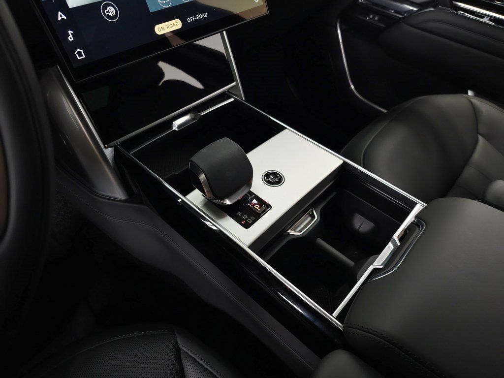 2025 LAND ROVER RANGE ROVER - Image 38