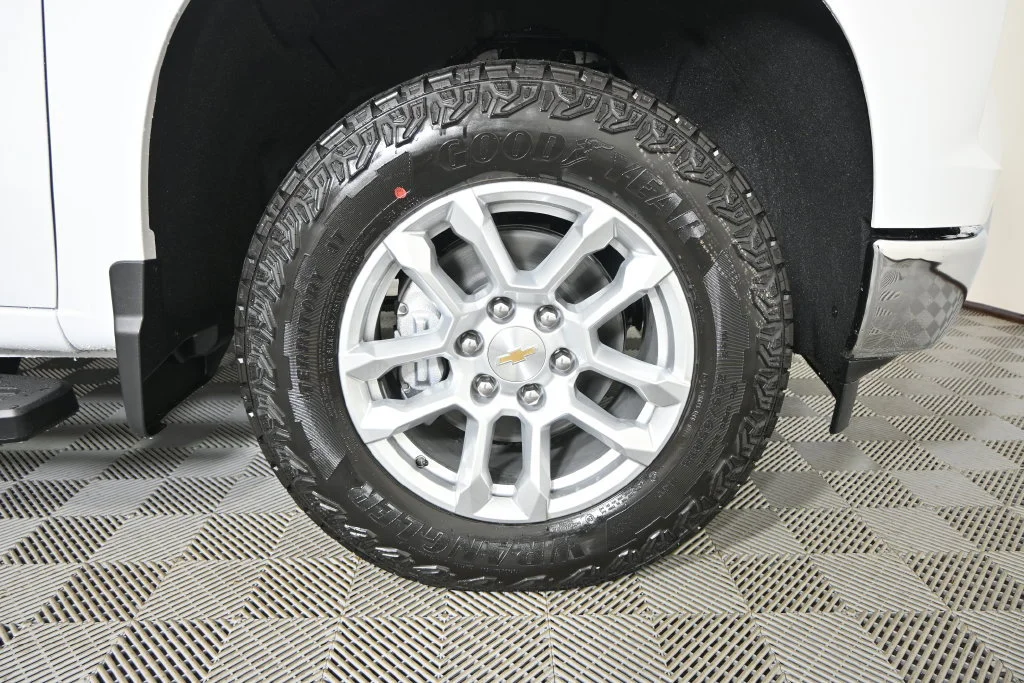 2026 Chevrolet Silverado 1500 LT - Photo 12