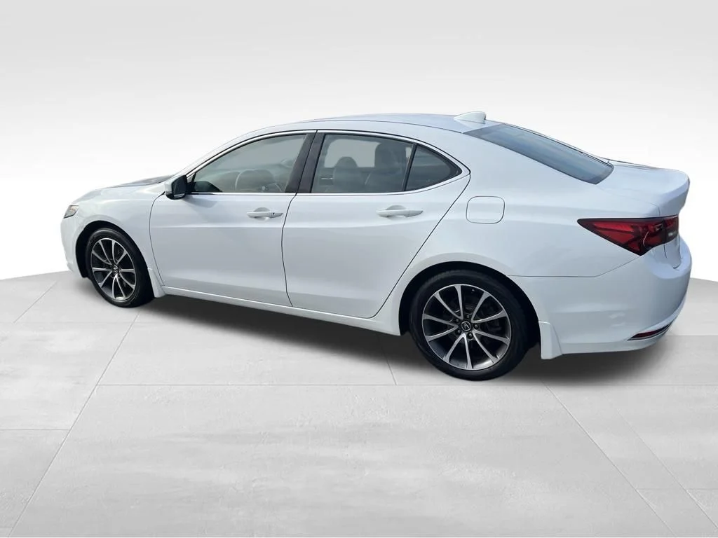 Used 2017 White Acura 3.5L V6 image 2