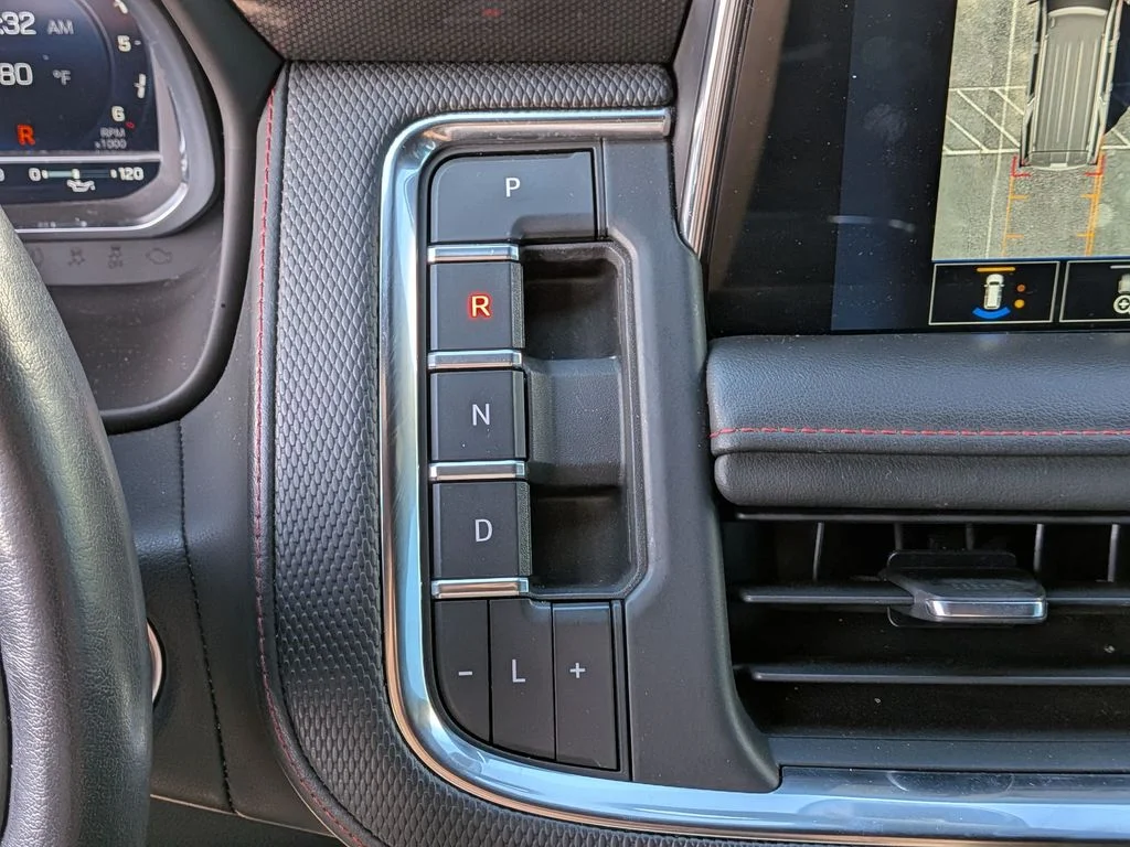 Used 2022 Gray Chevrolet RST image 16