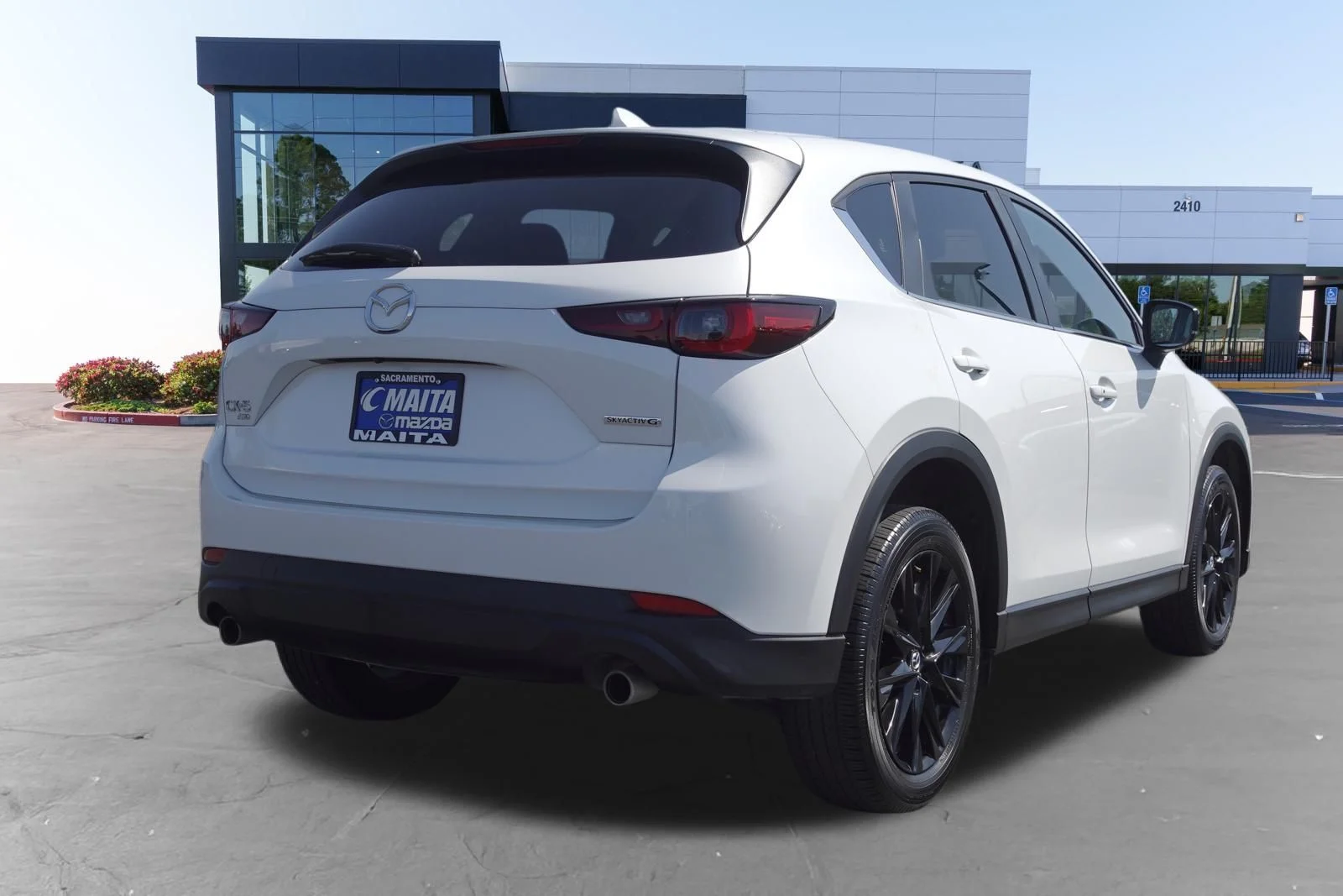 Certified Used 2025 Rhodium White Metallic Mazda 2.5 S Carbon Edition image 4