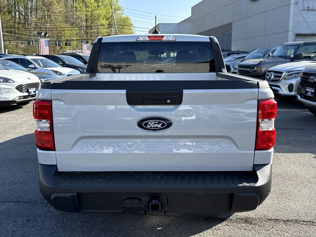New 2026 White Ford XLT image 5