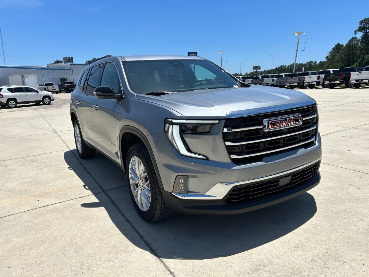 New 2026 Sterling Metallic GMC Elevation image 2
