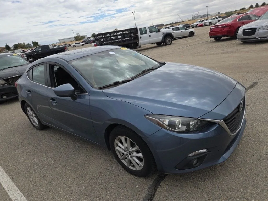 Used 2016 Blue Reflex Mica Mazda i Touring image 2