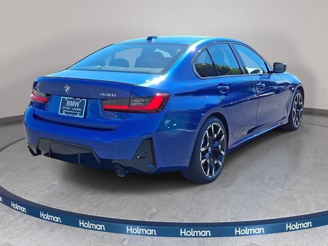 New 2026 Portimao Blue Metallic BMW 330i xDrive image 4