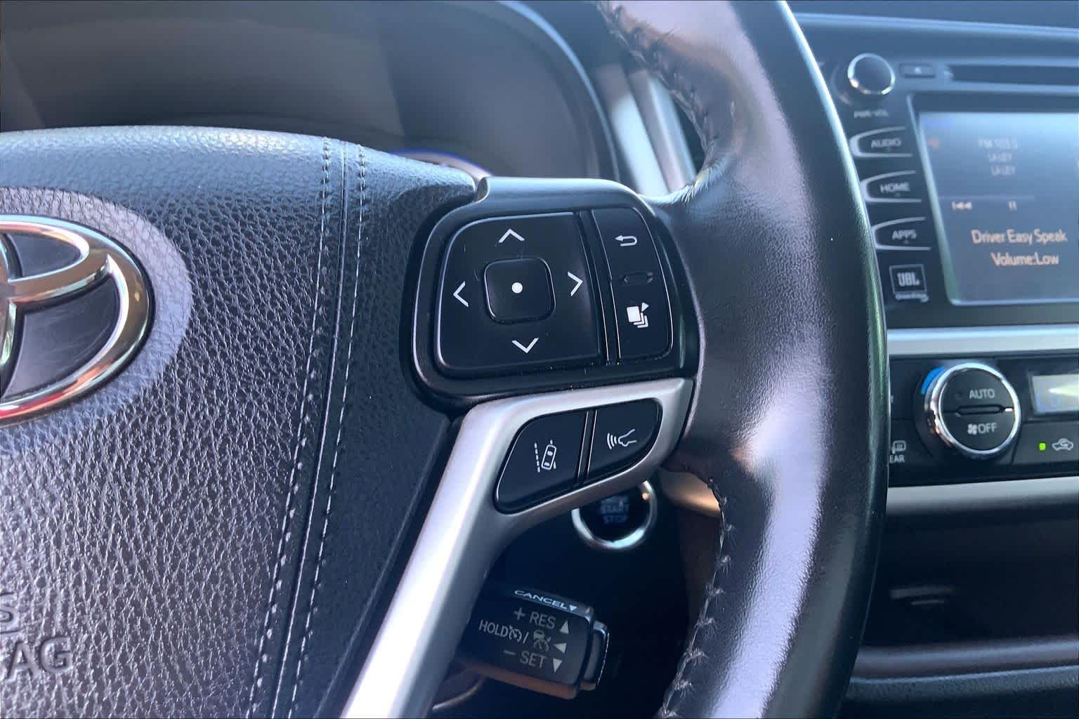 Used 2019 Blizzard Pearl Toyota Limited image 25