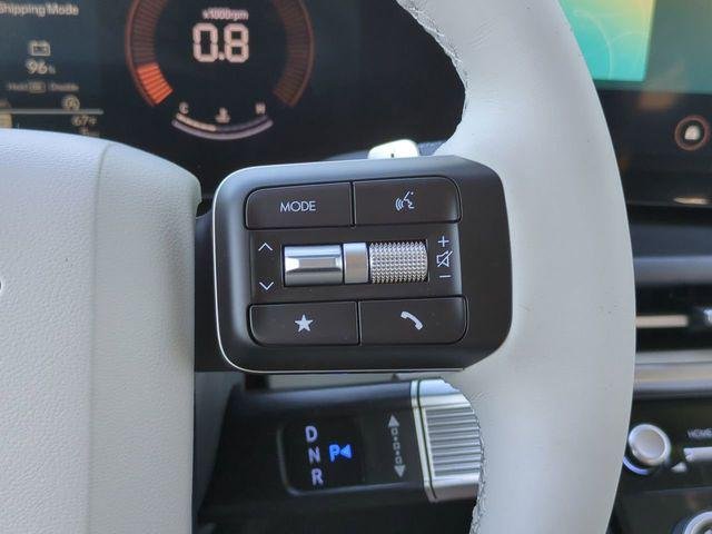 New 2026 White Hyundai SE FWD image 22
