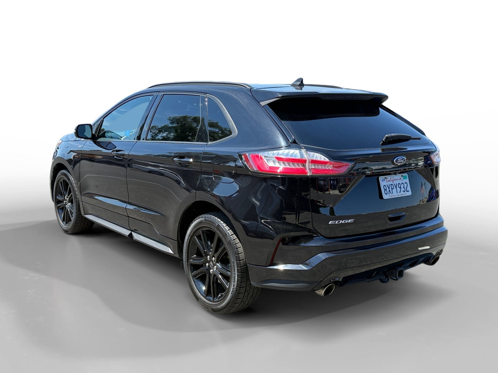 Used 2020 Black Ford ST Line image 3