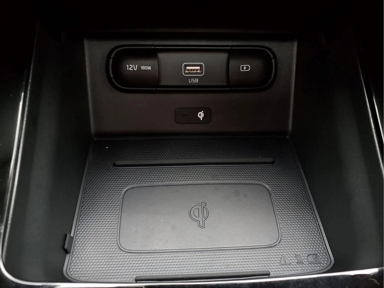 Used 2022 Dark Moss Kia SX image 25