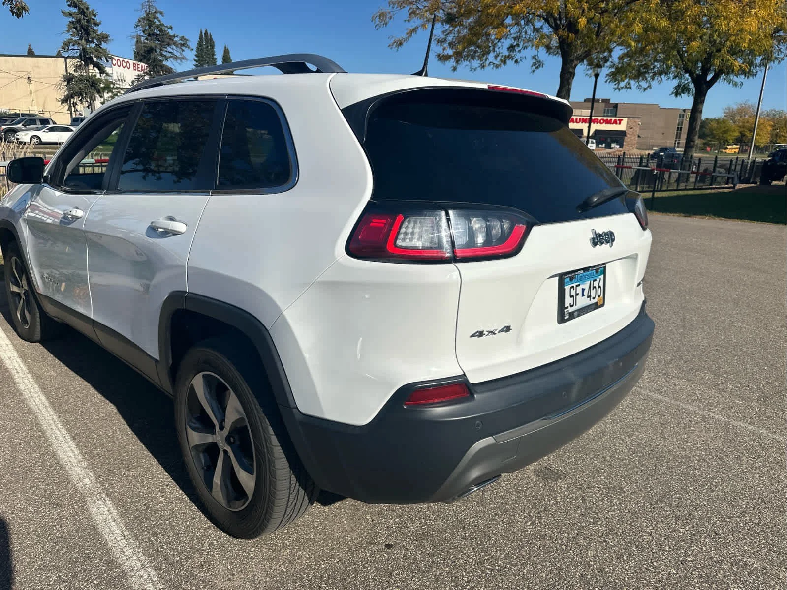 Used 2019 Bright White Clearcoat Jeep Limited image 2