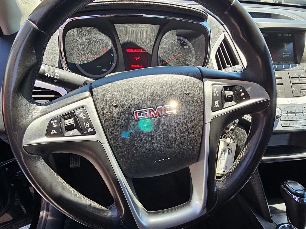 Used 2017 Onyx Black GMC SLE-2 image 20