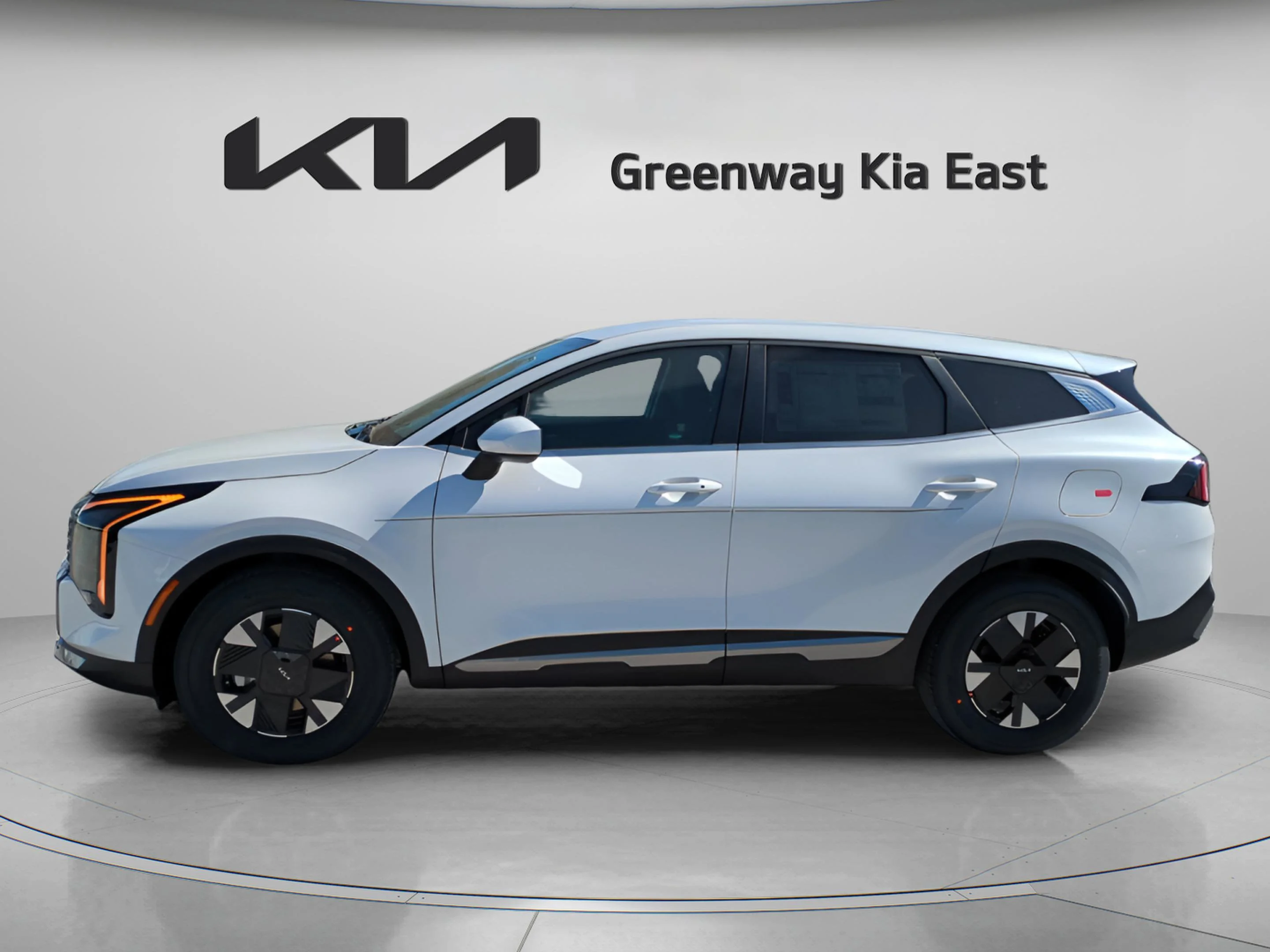 2026 Kia Sportage LX Hybrid - Photo 9