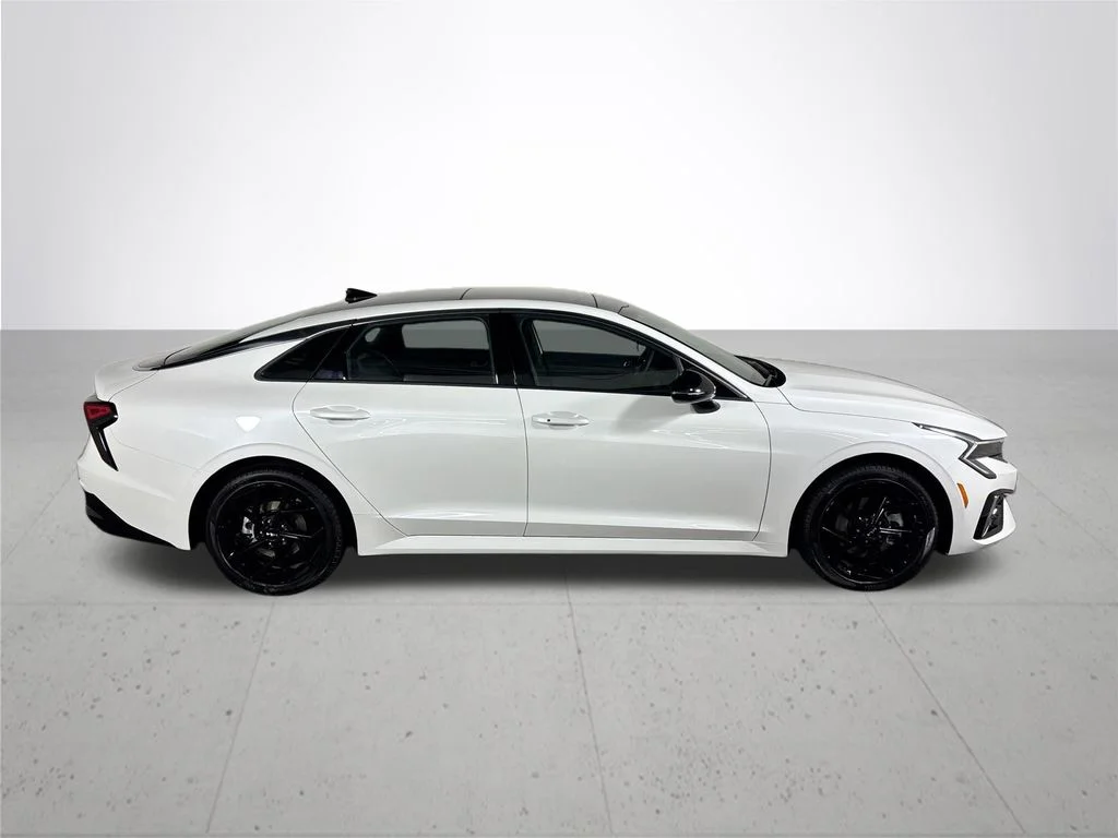 New 2026 Snow White Pearl Kia GT-Line AWD image 5