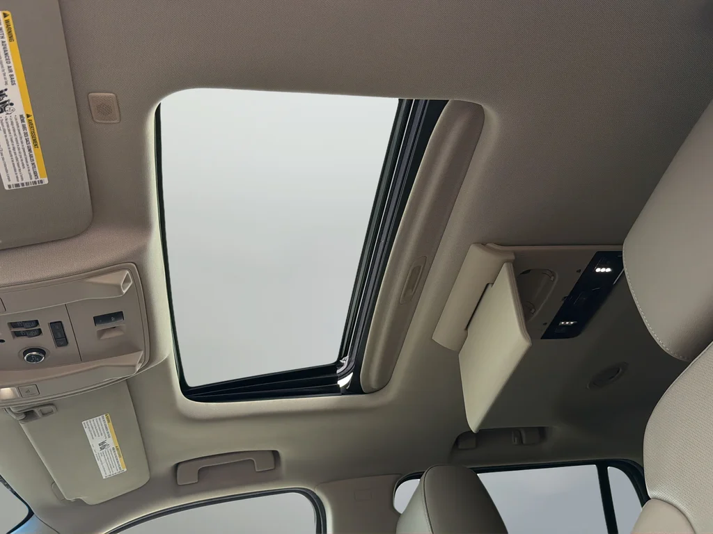Used 2019 Blue Chevrolet Premier image 19