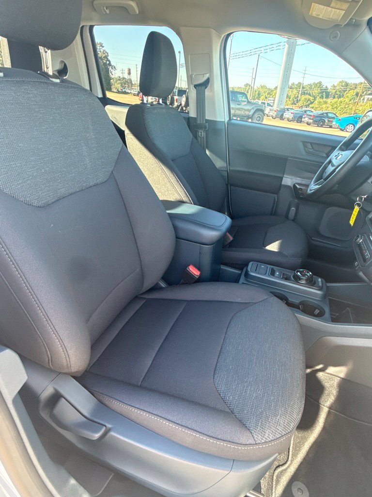 New 2026 Oxford White Ford XL image 13