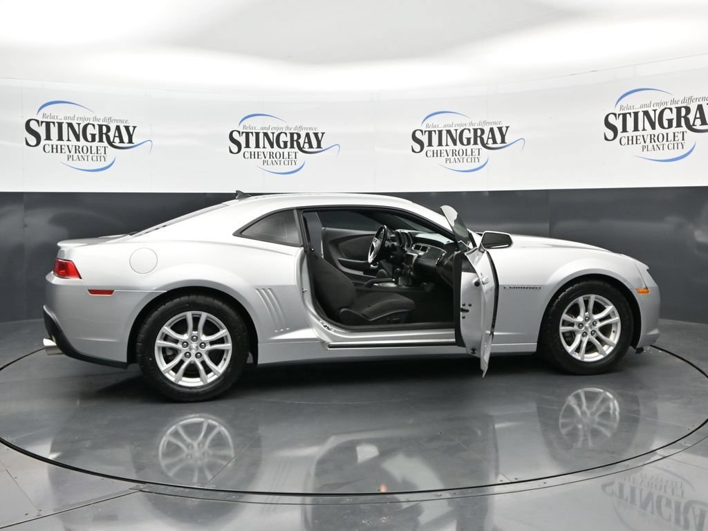 Used 2015 SILVER ICE METALLIC Chevrolet LT image 36