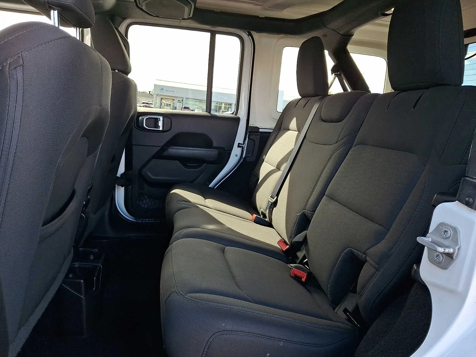 Used 2020 Bright White Clearcoat Jeep Sahara image 10