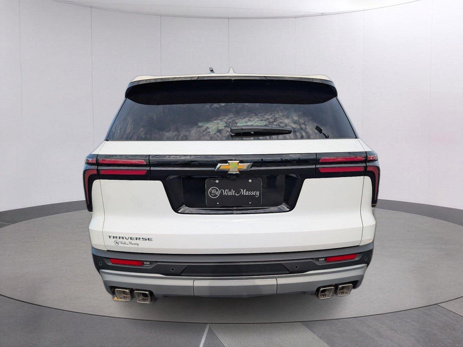 New 2027 Summit White Chevrolet LT image 6