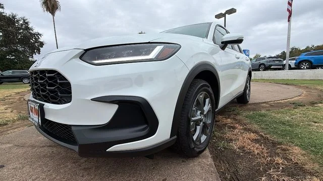 New 2027 White Honda LX image 9