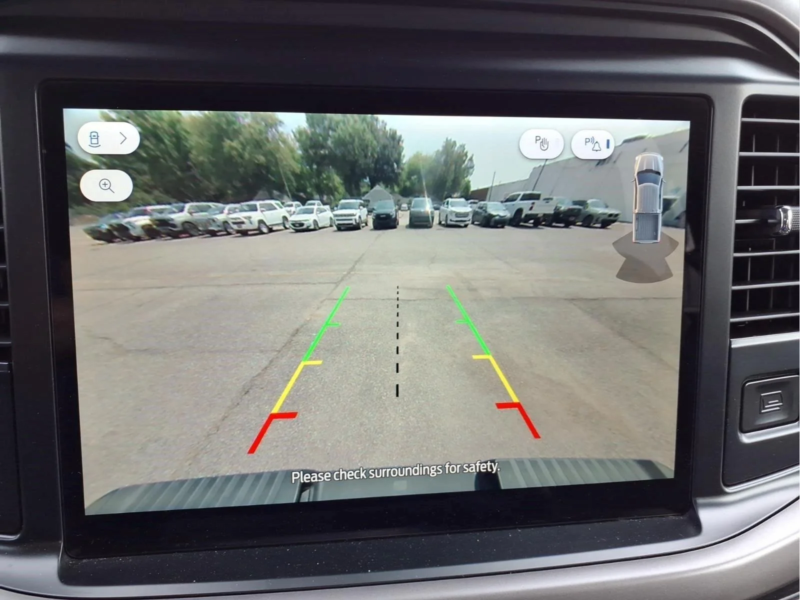 Used 2025  Ford XLT image 23