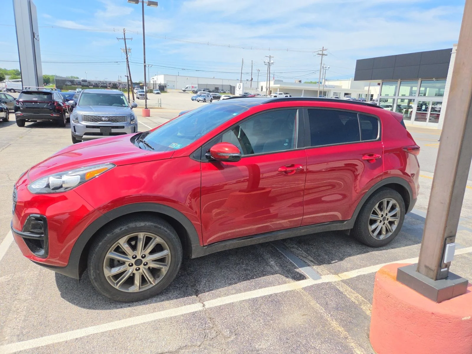 Certified Used 2022 Red Kia Nightfall image 7