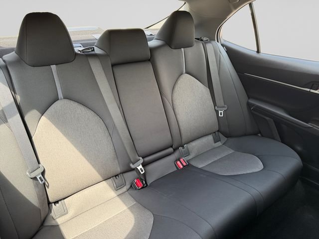 Used 2021 Predawn Gray Mica Toyota LE image 18