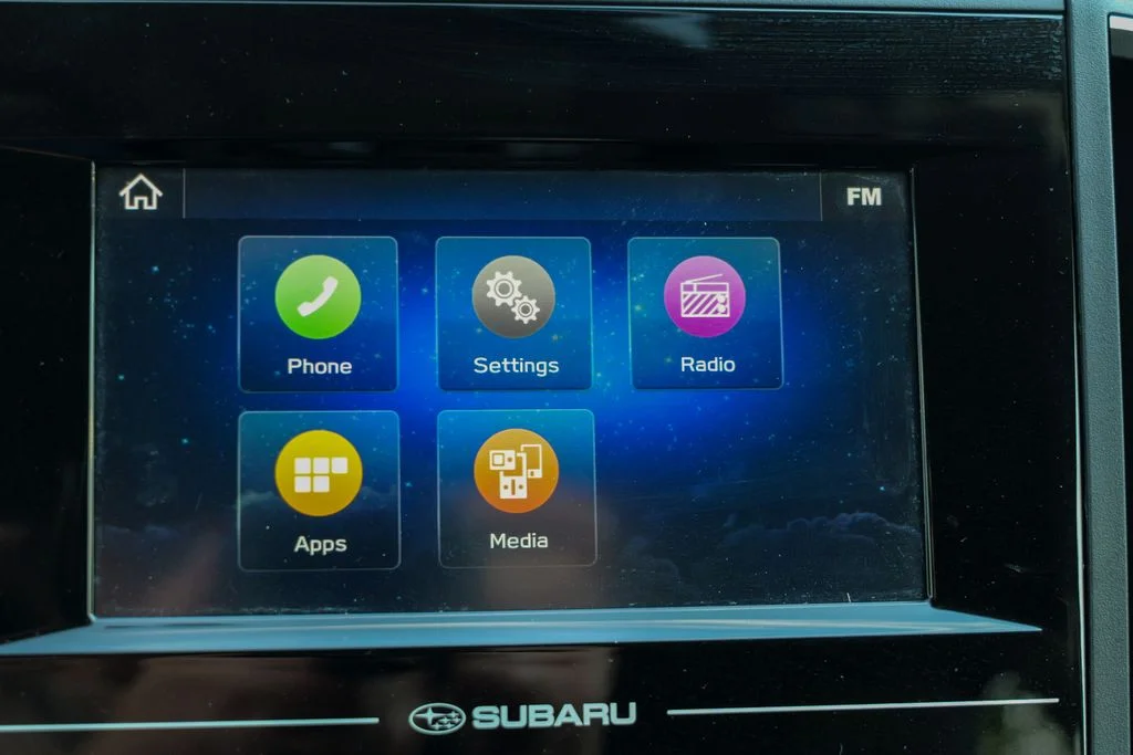 Used 2023 Ice Silver Metallic Subaru Base image 49