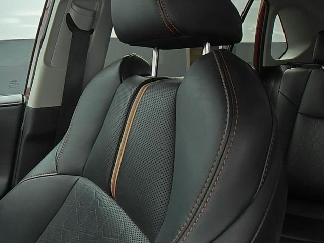 Used 2019 Red Toyota Adventure image 39