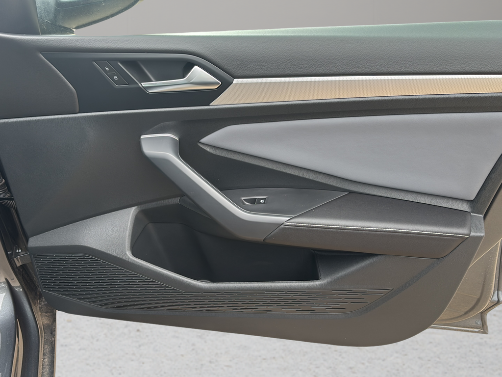 New 2026 Gray Volkswagen 1.5T SE image 10
