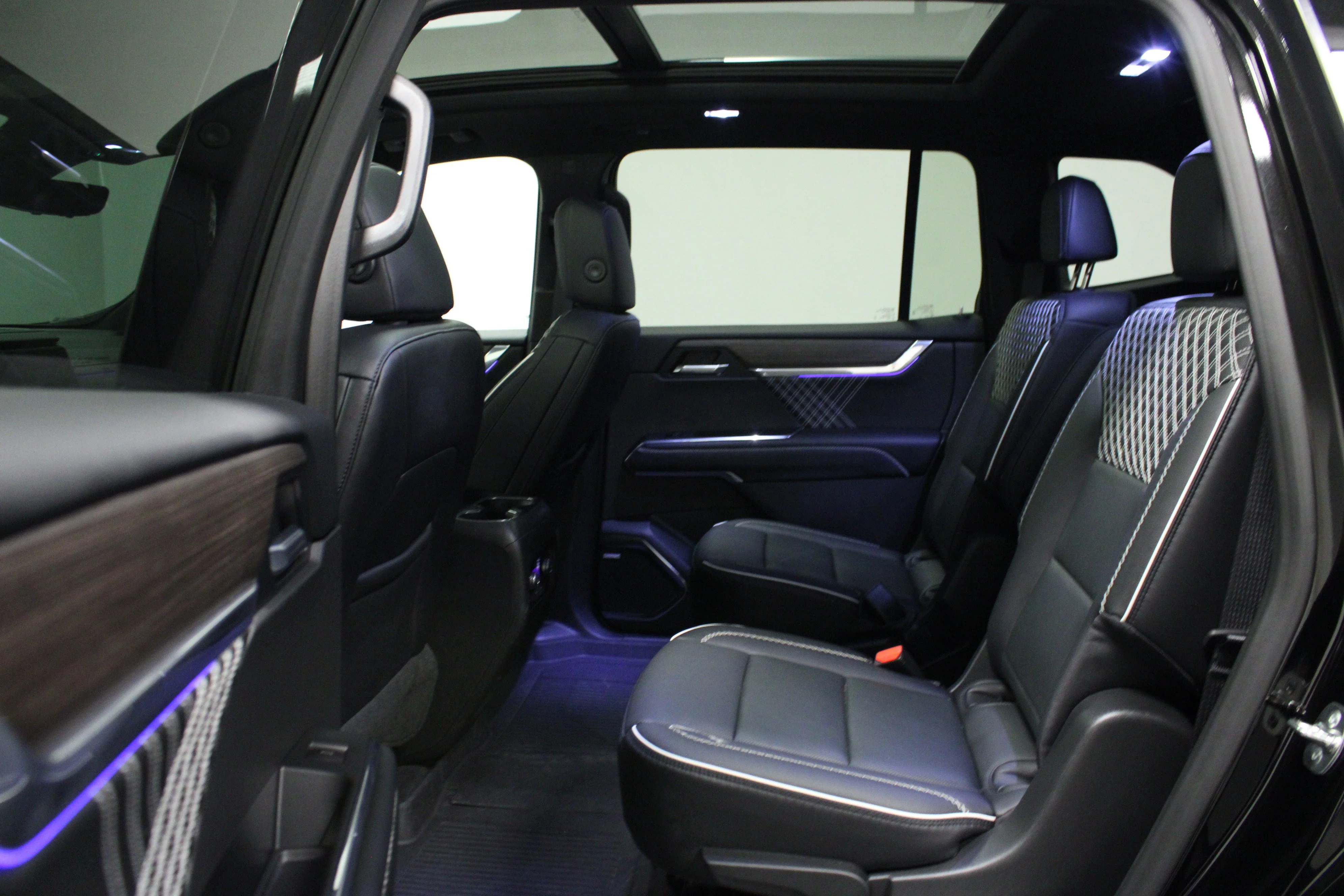 Used 2026 Ebony Twilight Metallic GMC Denali image 13