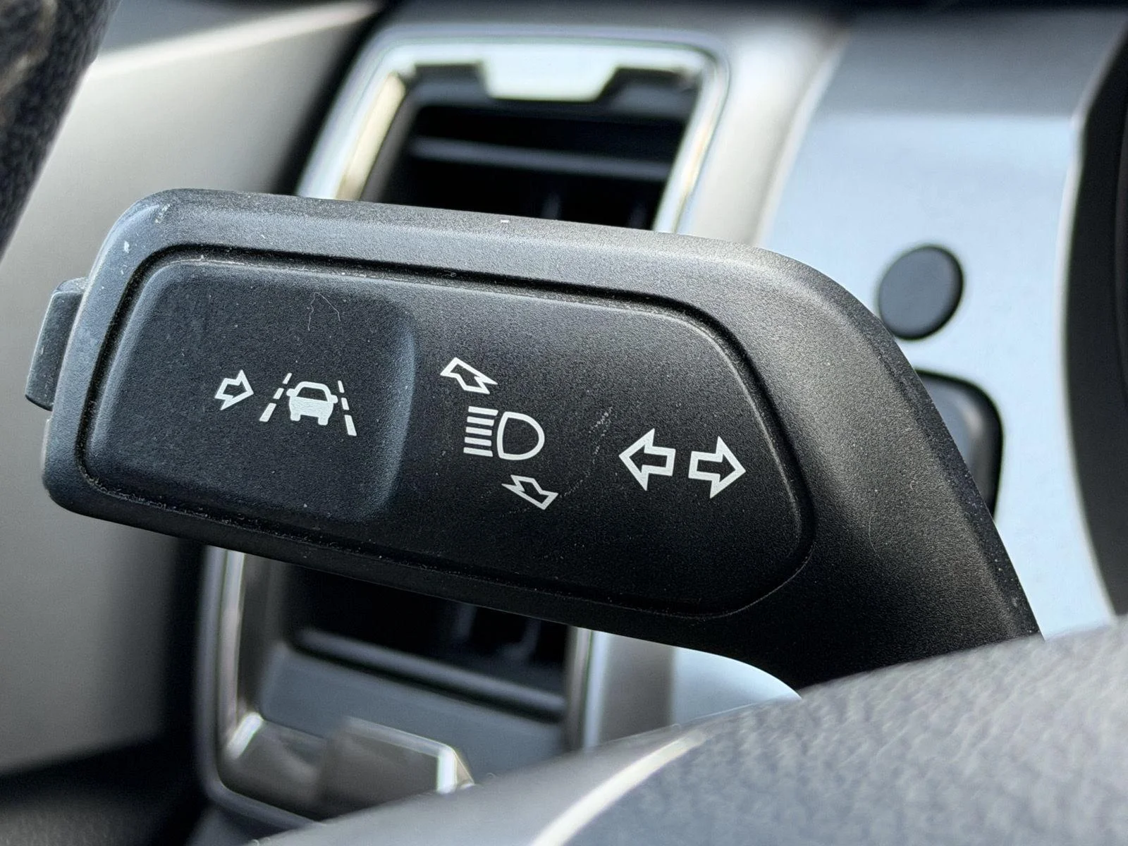 Used 2021 Oxford White Ford  image 6