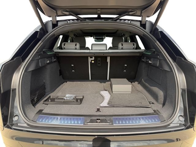 New 2026 Santorini Black Land Rover S image 18