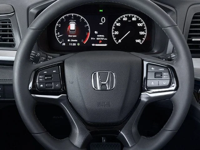 2026 Honda Odyssey Touring - Photo 9
