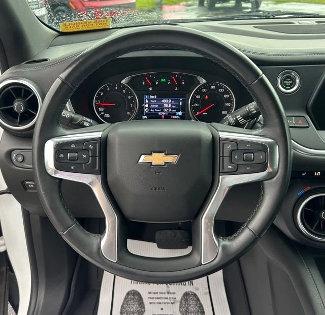 Used 2021 White Chevrolet LT image 13