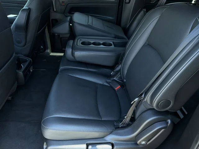 Used 2024  Honda EX-L image 20