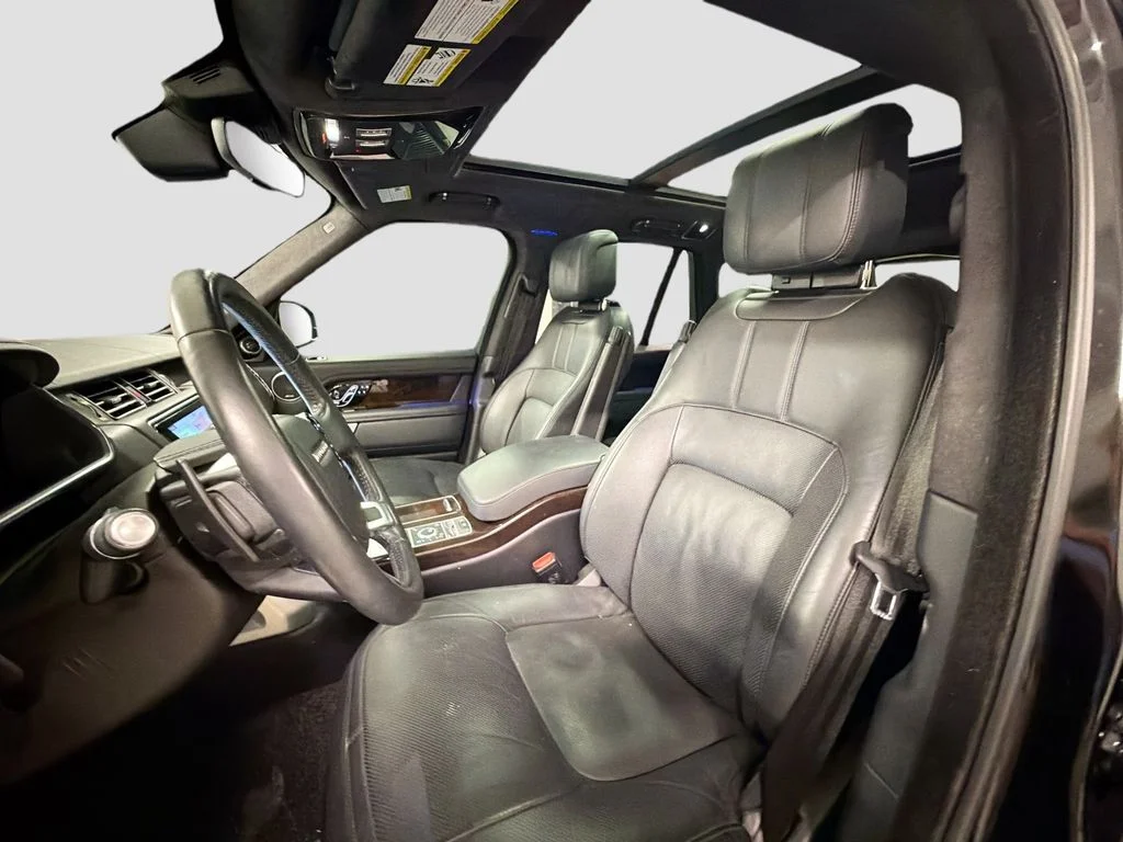 Used 2020  Land Rover HSE image 5