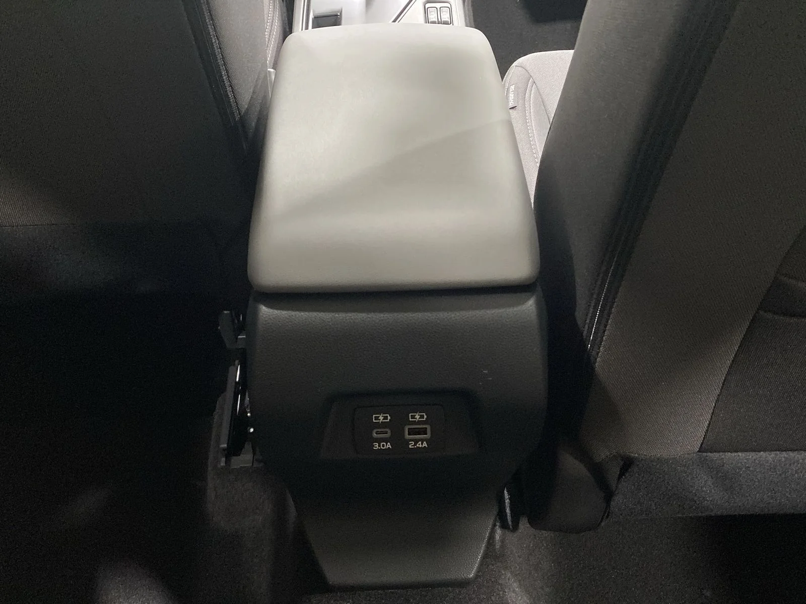 New 2026 CRYSTAL WHITE PEARL Subaru Premium image 20