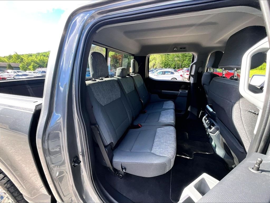 Used 2023 Gray Metallic Ford XLT image 16