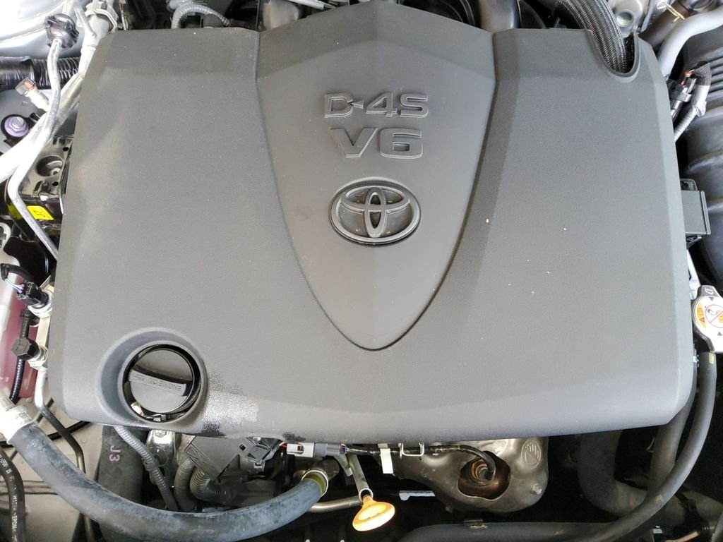 Used 2024 Silver Toyota XSE V6 image 21
