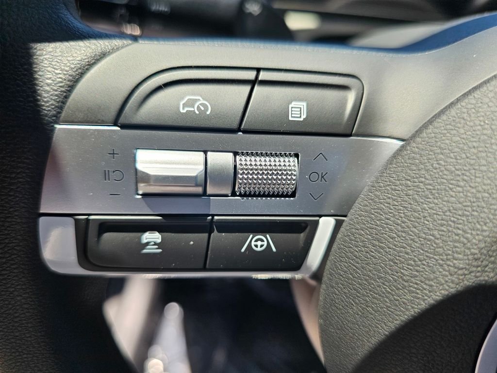 New 2026 Black Hyundai SE image 26