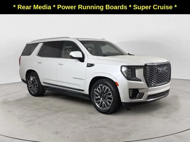 Used 2024 White Frost Tricoat GMC Denali Ultimate image 3