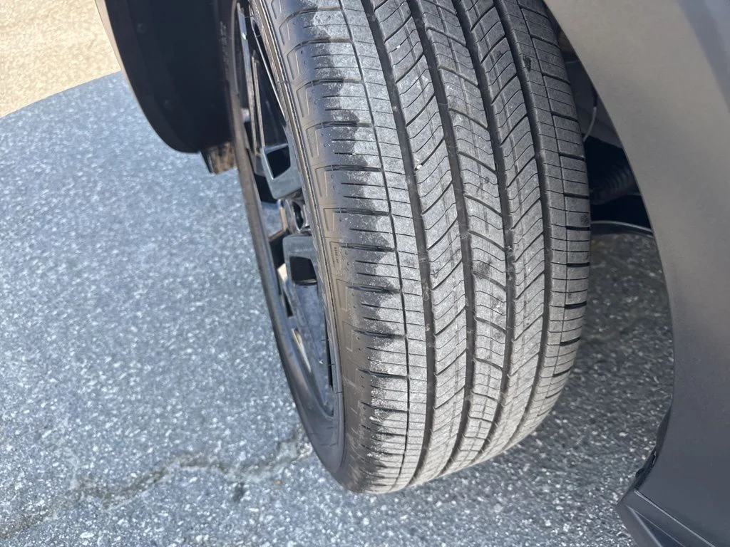 Used 2025 Gray Kia SX X-Line image 34