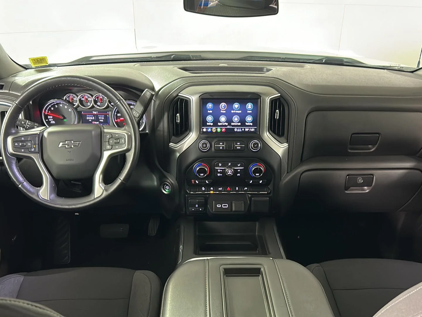 Used 2021 Summit White Chevrolet LT Trail Boss image 30