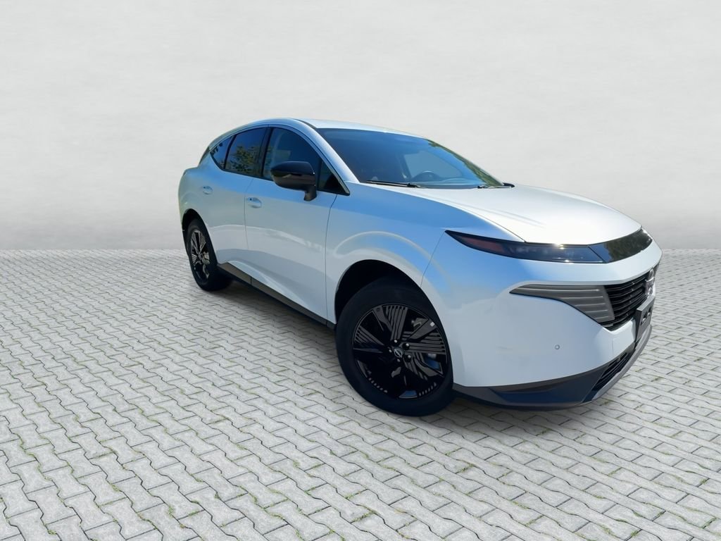 Used 2025 White Nissan SV image 2