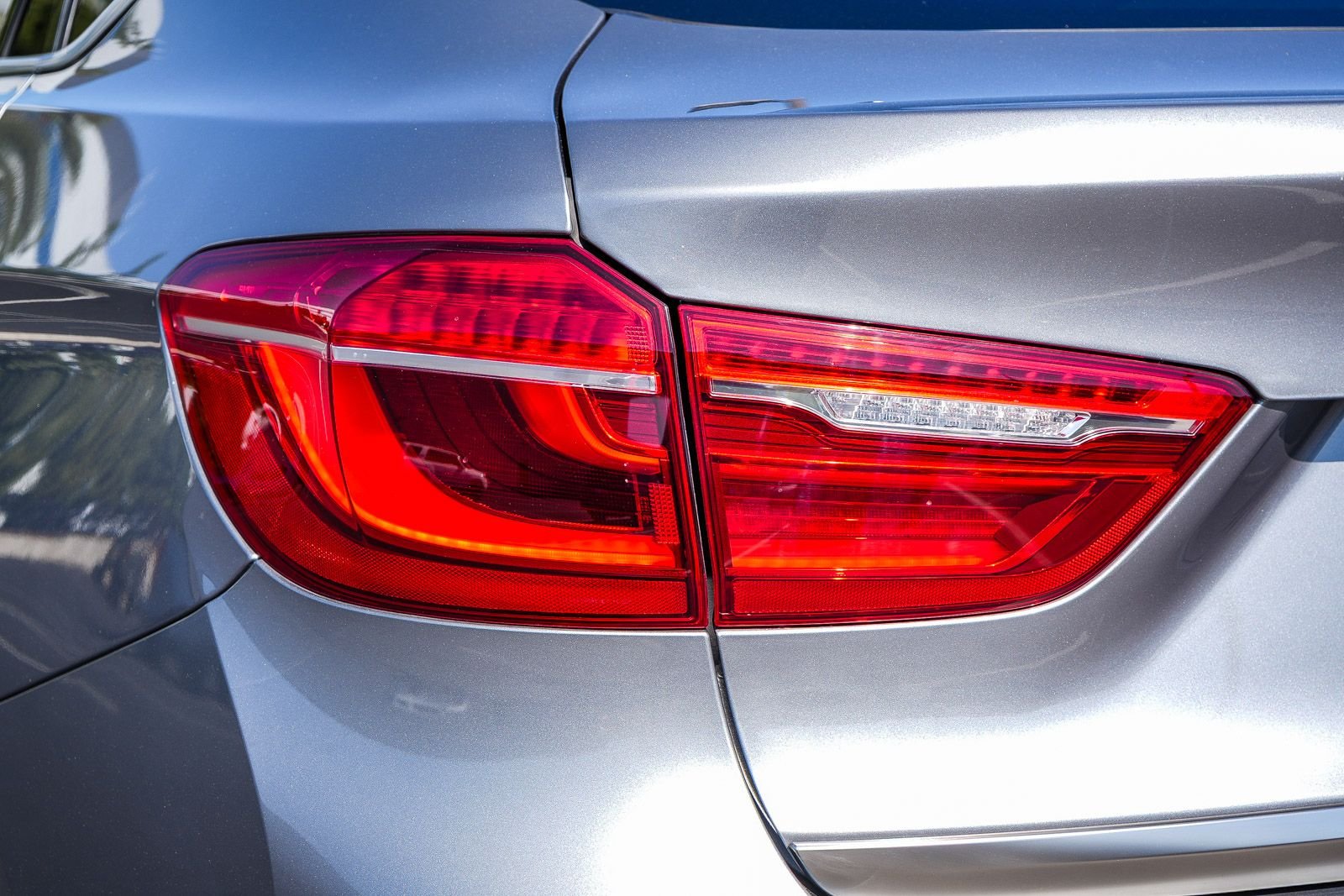 Used 2019 Space Gray Metallic BMW xDrive35i image 11